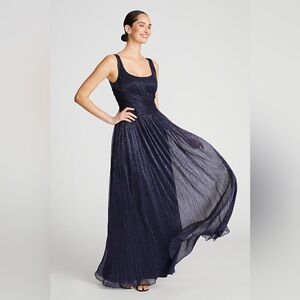 Halston Hollyn Dress in Shimmer Jersey